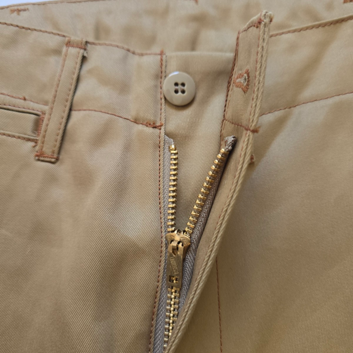 STUDIO D’ARTISAN チノトラウザーズ 1874
