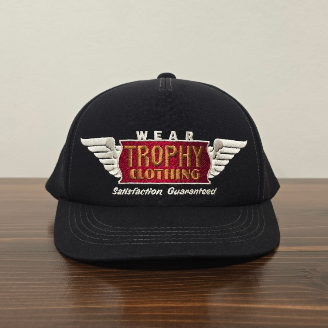 TROPHY CLOTHING Wing Logo Tracker Cap (TR26AW-701)