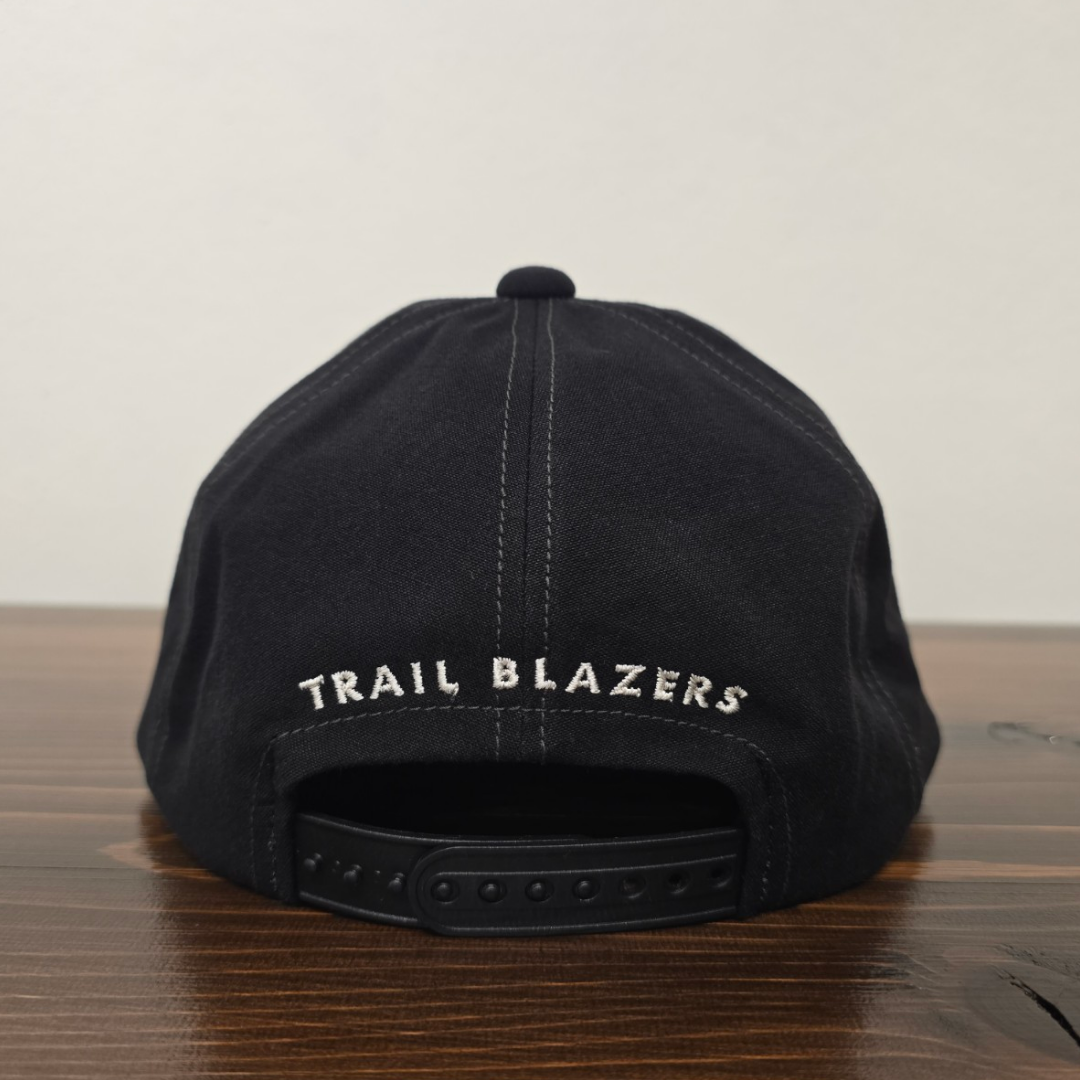 TROPHY CLOTHING Wing Logo Tracker Cap (TR26AW-701)