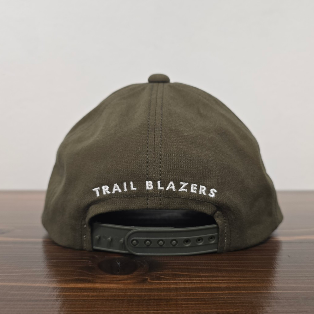 TROPHY CLOTHING Wing Logo Tracker Cap (TR26AW-701)